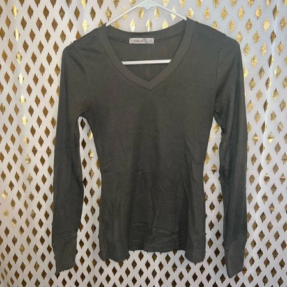 Military Green thermal Henley shirt long sleeve size S
